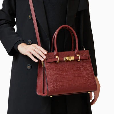 Manuela-Bolso