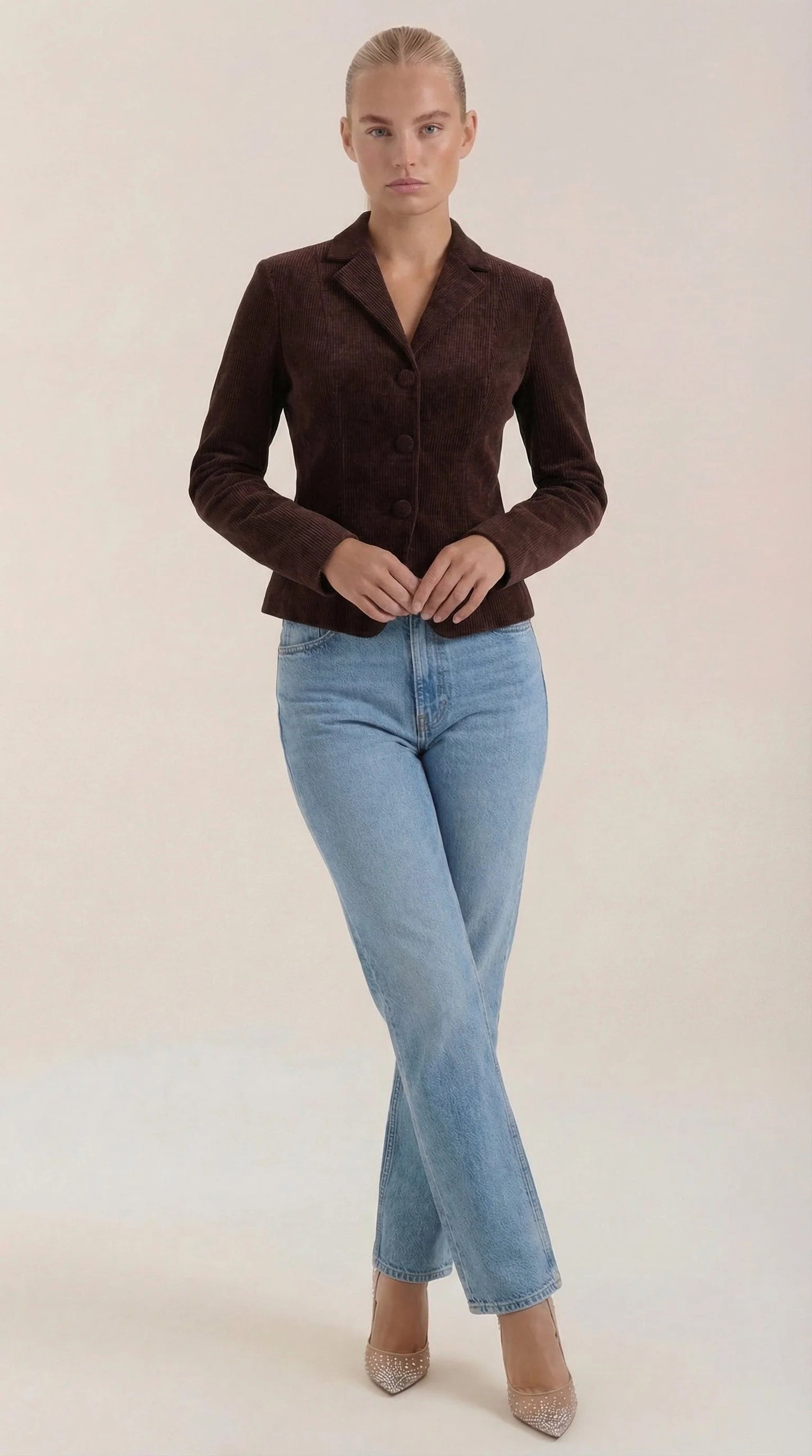 Nuria-Chaqueta Blazer con Tapeta de Botones