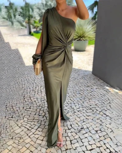 Claudia-Vestido Elegante de Corte Atemporal